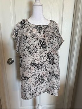 Speckled Light Pink Flutter Sleeve Blouse